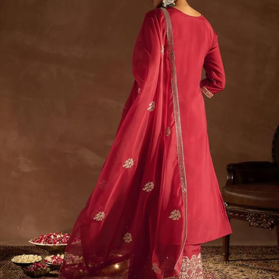 Classic Cotton Crew Suit 4