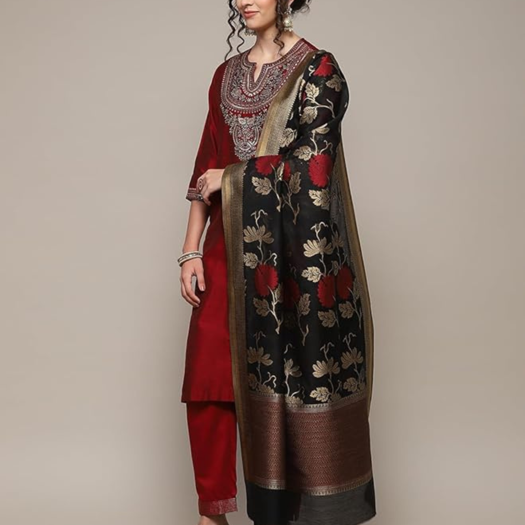 Classic Cotton Crew Suit 6