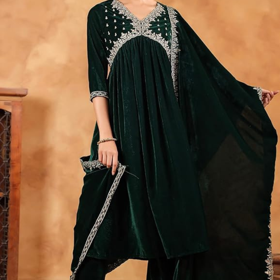 Classic Cotton Crew Suit 11