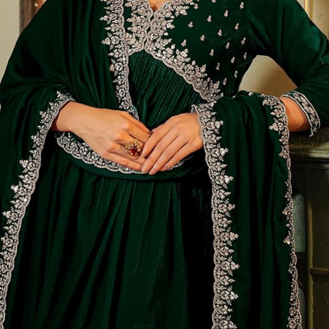 Classic Cotton Crew Suit 11