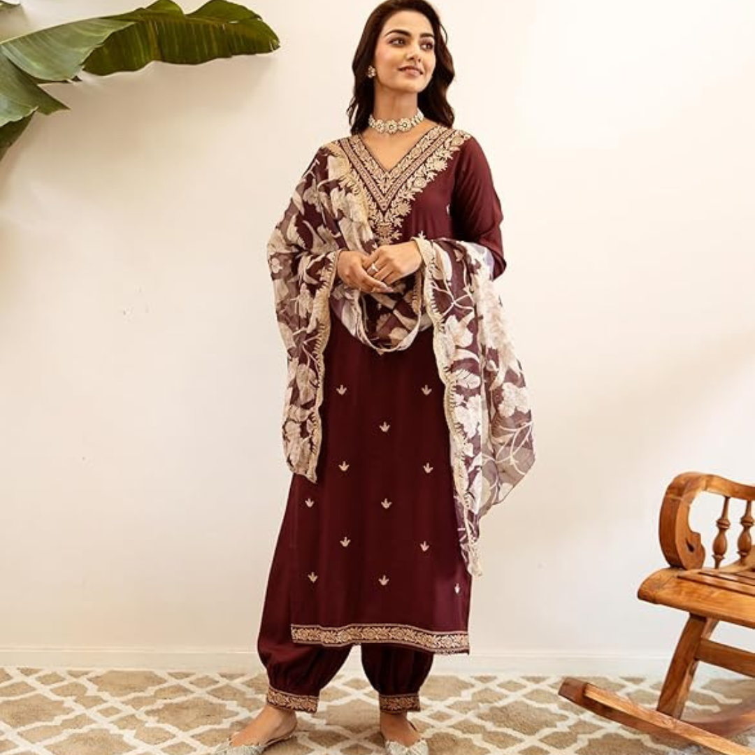 Classic Cotton Crew Suit 7