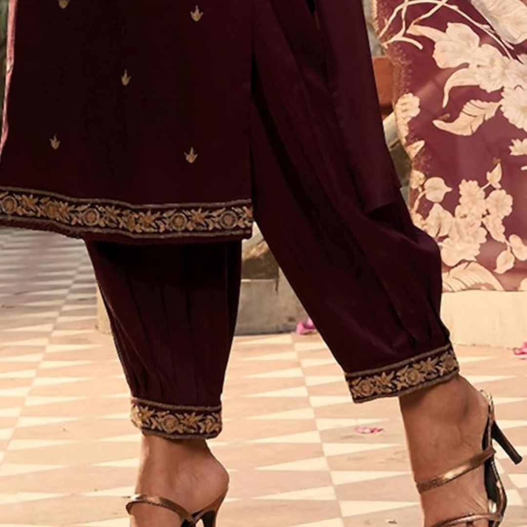 Classic Cotton Crew Suit 7